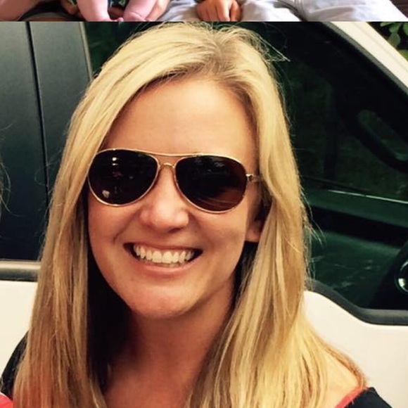 Meet your Posher, Emily - Picture 1 of 1